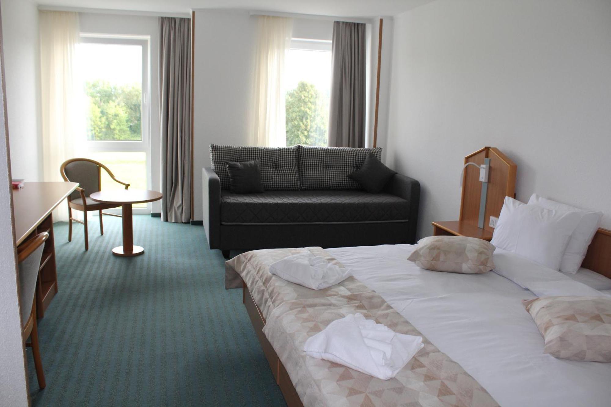 Hotel Bessunger Forst Rossdorf  Екстериор снимка