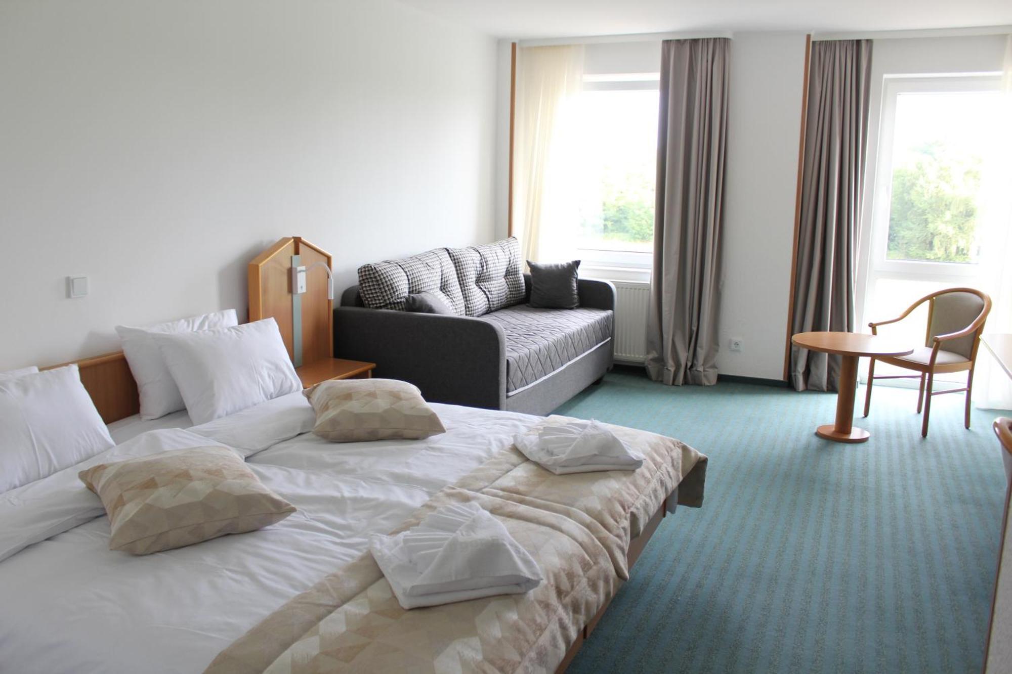 Hotel Bessunger Forst Rossdorf  Екстериор снимка